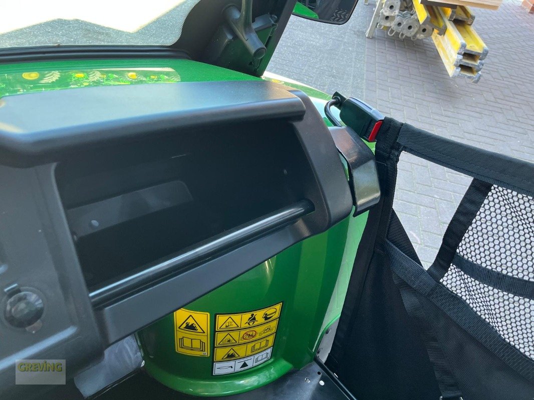 Gator des Typs John Deere HPX815E, Neumaschine in Ahaus (Bild 10)