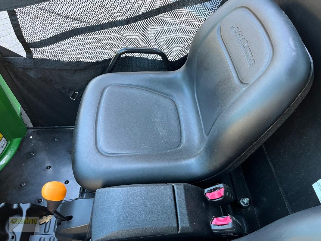 Gator des Typs John Deere HPX815E, Neumaschine in Ahaus (Bild 11)