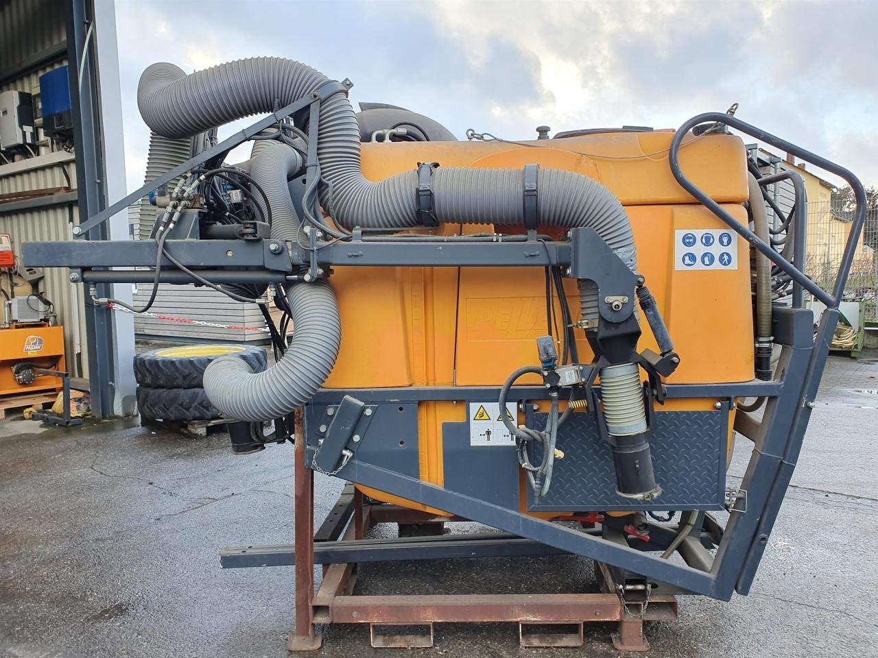 Gebläsespritze del tipo Pellenc EOLE 4RVE, Gebrauchtmaschine In Niederkirchen (Immagine 1)