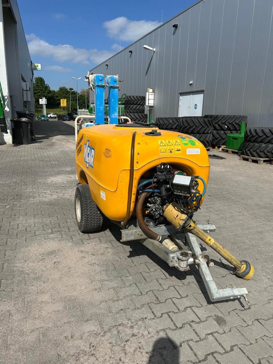 Gebläsespritze des Typs Vicar 1200L, Gebrauchtmaschine in Worms (Bild 4)