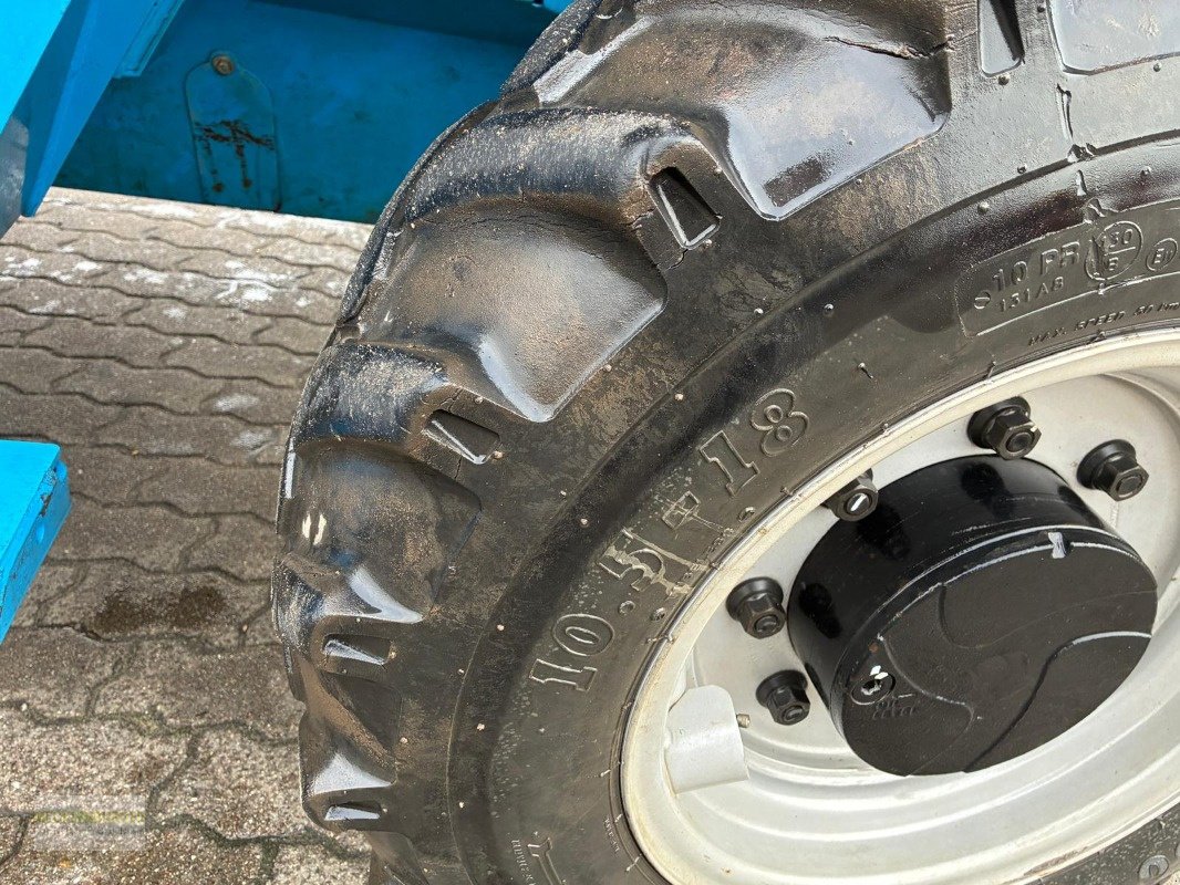 Geländestapler du type Manitou M 30-4, Gebrauchtmaschine en Mühlengeez (Photo 9)