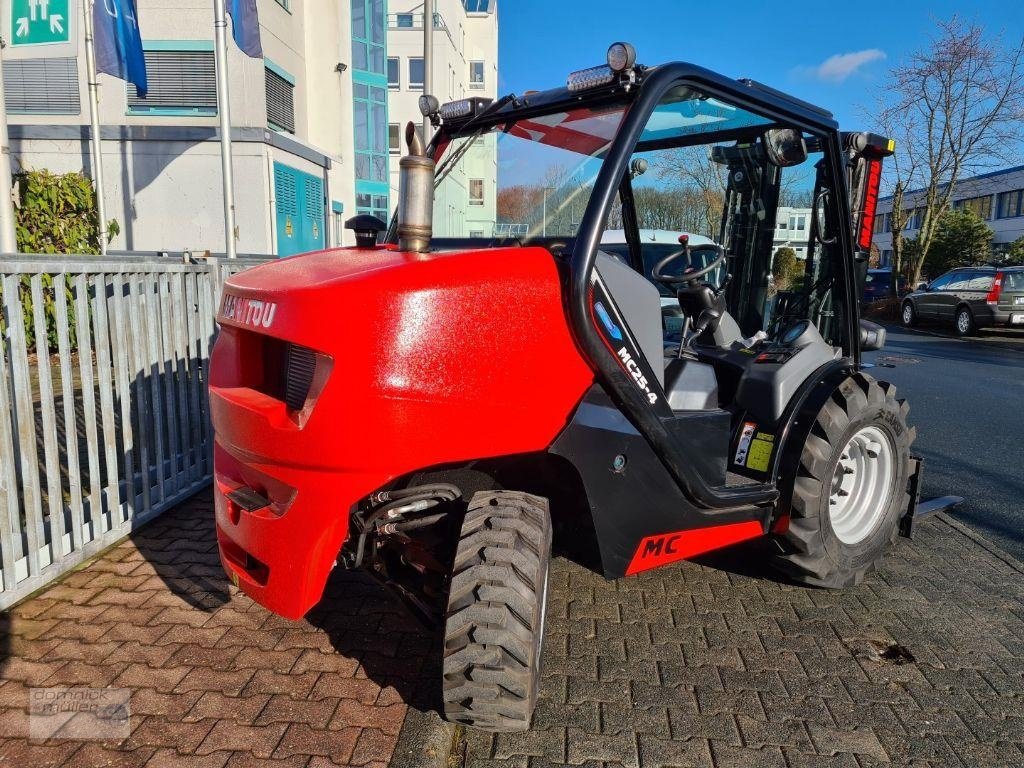 Geländestapler типа Manitou MC 25-4 ST5B S1 Buggy, Gebrauchtmaschine в Friedrichsdorf (Фотография 3)