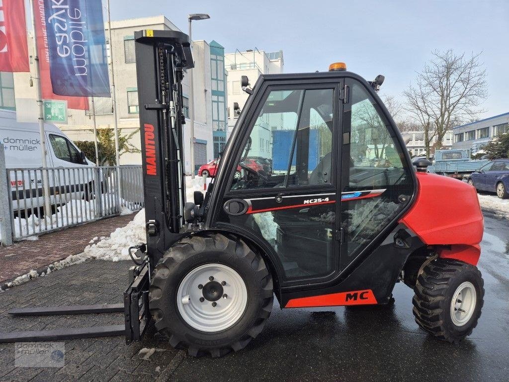 Geländestapler tipa Manitou MC 25-4 ST5B S1, Gebrauchtmaschine u Friedrichsdorf (Slika 3)