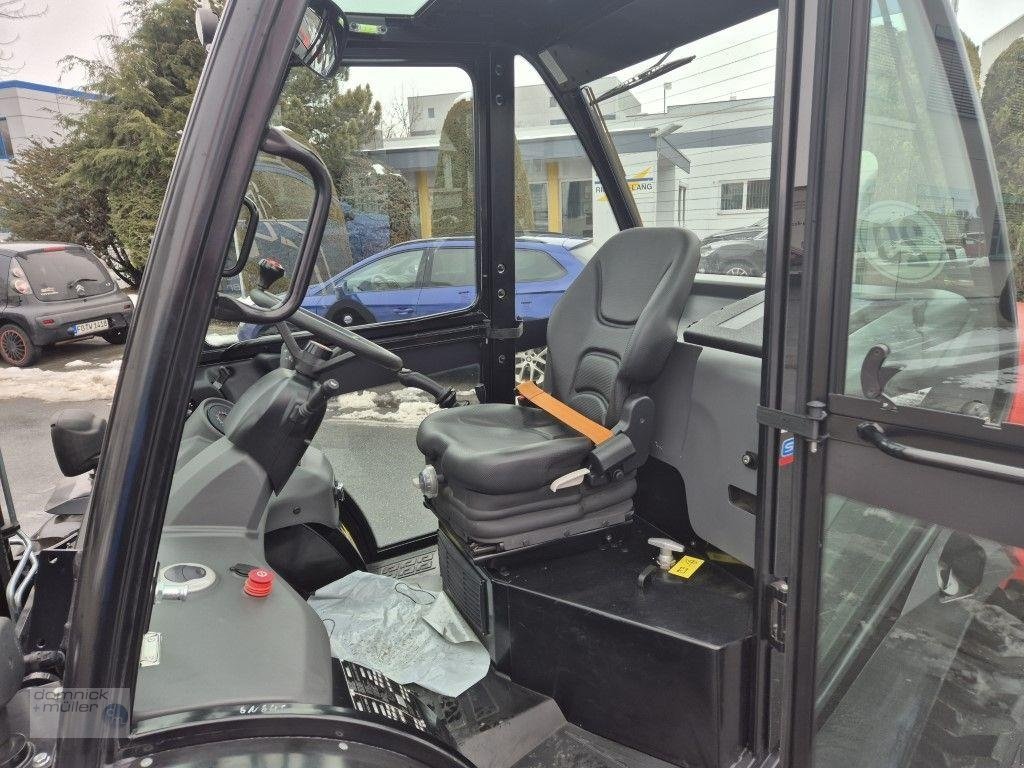 Geländestapler van het type Manitou MC 25-4 ST5B S1, Gebrauchtmaschine in Friedrichsdorf (Foto 7)