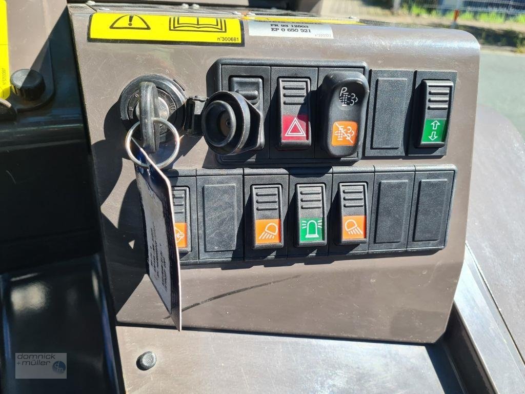 Geländestapler typu Manitou MH 25-4 Allrad, Gebrauchtmaschine v Friedrichsdorf (Obrázek 10)