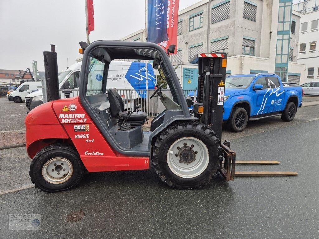 Geländestapler Türe ait Manitou MH 25.4 4x4 3F330 Turbo, Gebrauchtmaschine içinde Friedrichsdorf (resim 3)