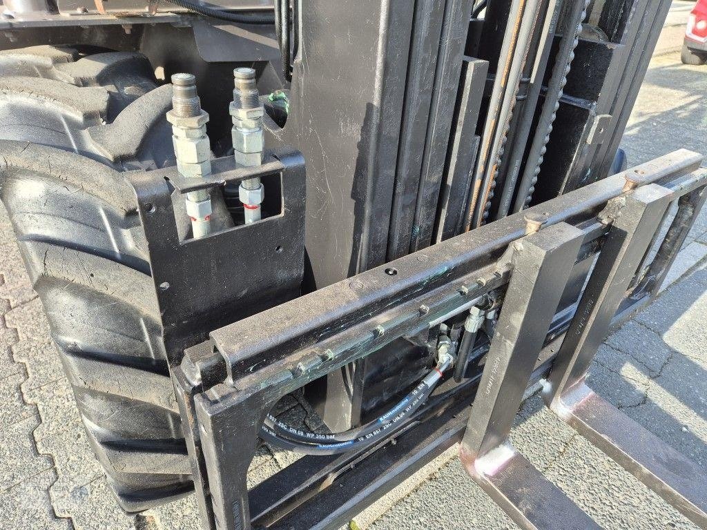 Geländestapler del tipo Manitou MH 25.4 Buggy, Gebrauchtmaschine In Friedrichsdorf (Immagine 11)