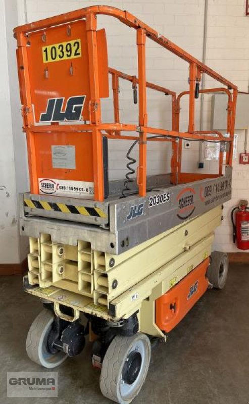 Gelenkteleskopbühne типа JLG 2030ES, Gebrauchtmaschine в Friedberg-Derching (Фотография 2)