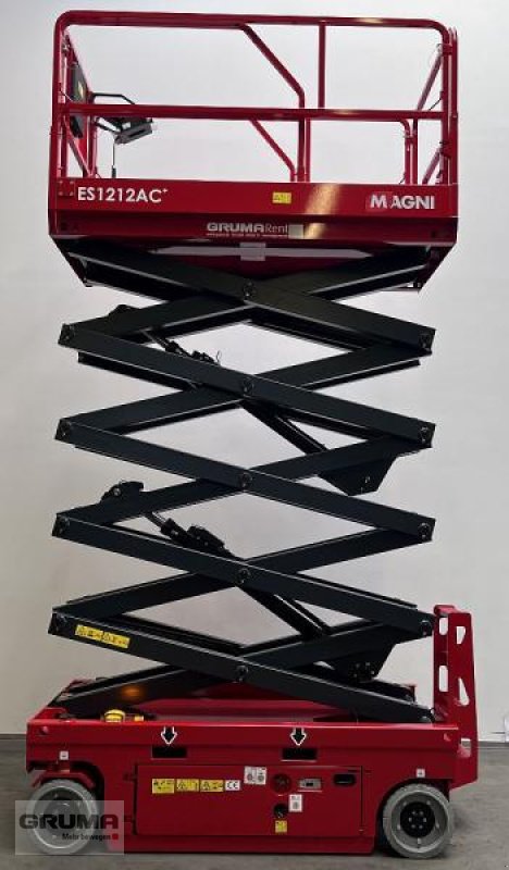 Gelenkteleskopbühne Türe ait Magni Scherenarbeitsbühne ES1212E, Gebrauchtmaschine içinde Friedberg-Derching (resim 3)