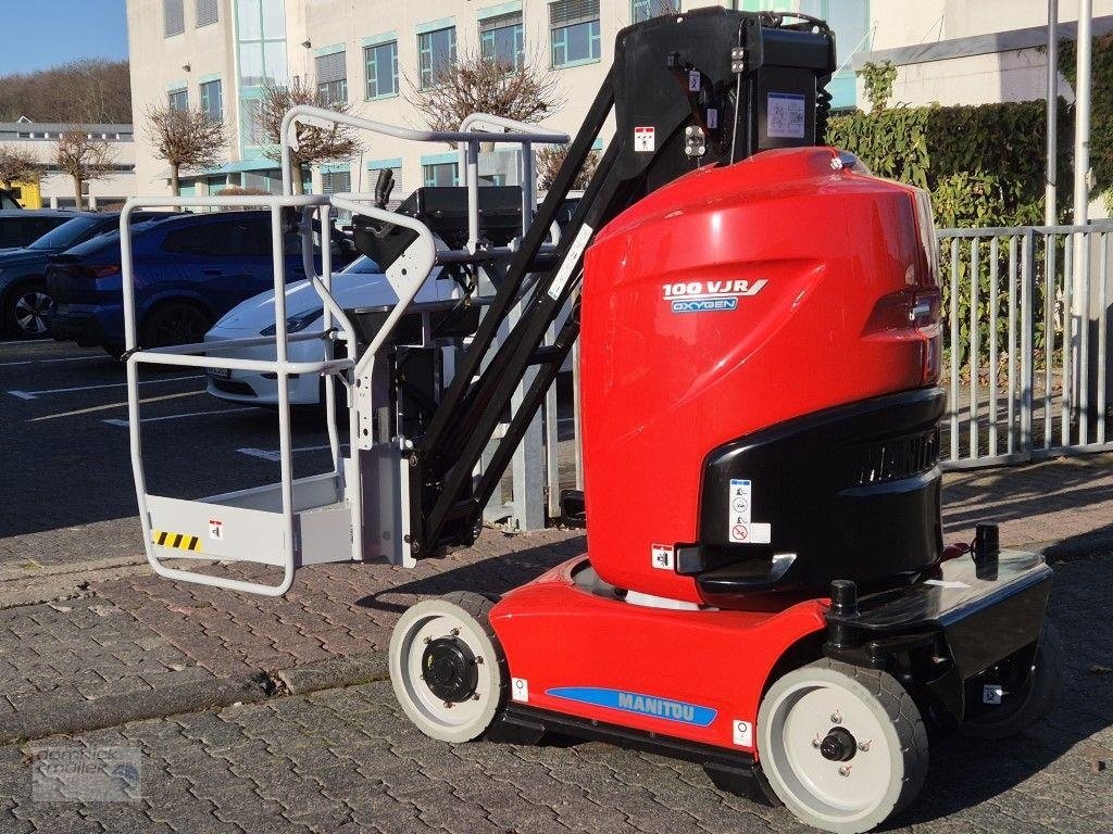 Gelenkteleskopbühne Türe ait Manitou 100 VJR oxygen, Gebrauchtmaschine içinde Friedrichsdorf (resim 2)