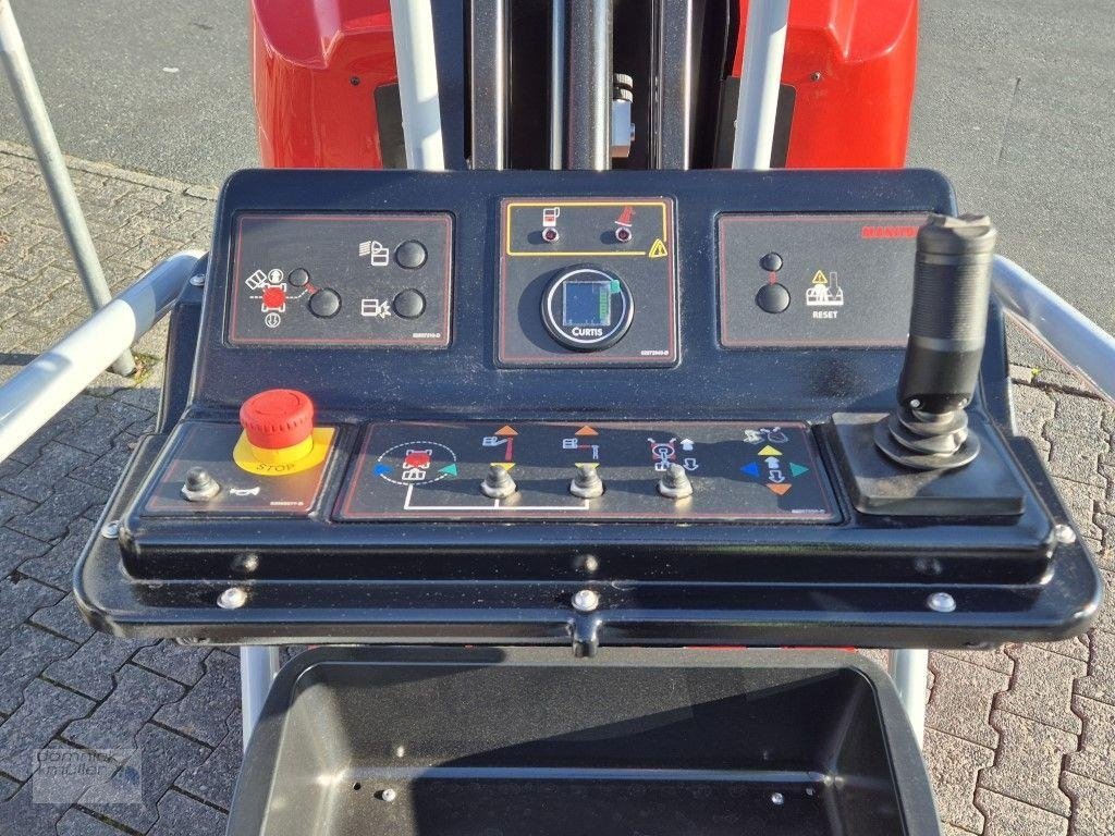 Gelenkteleskopbühne del tipo Manitou 100 VJR oxygen, Gebrauchtmaschine en Friedrichsdorf (Imagen 5)