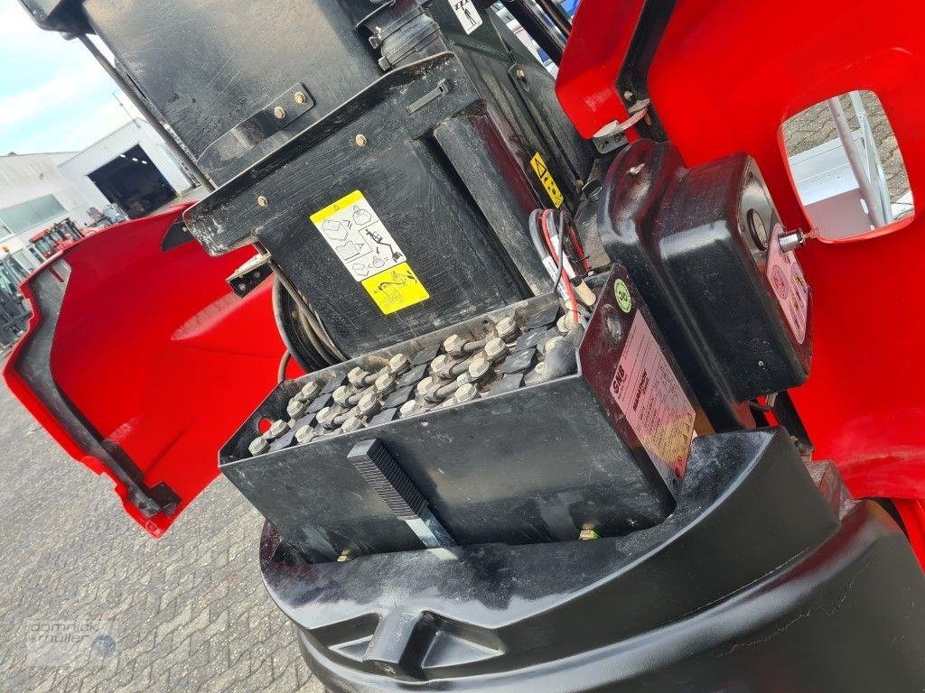 Gelenkteleskopbühne del tipo Manitou 100 VJR, Gebrauchtmaschine en Friedrichsdorf (Imagen 9)