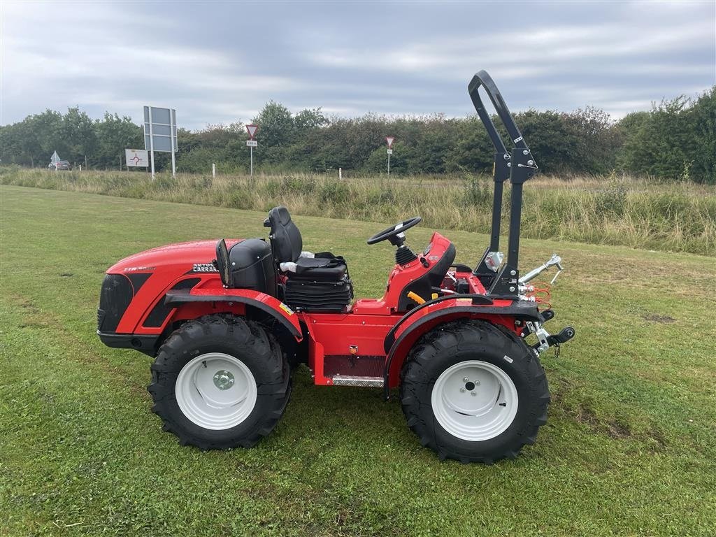 Geräteträger Türe ait Antonio Carraro TTR 3800 HST, Gebrauchtmaschine içinde Holstebro (resim 2)