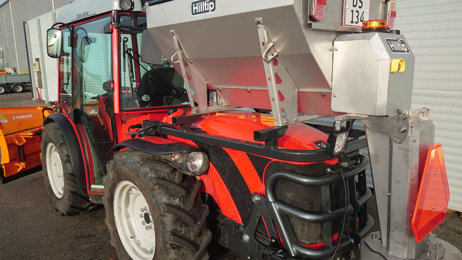 Geräteträger Türe ait Antonio Carraro TTR 7600 Infinity, Gebrauchtmaschine içinde Nørresundby (resim 7)