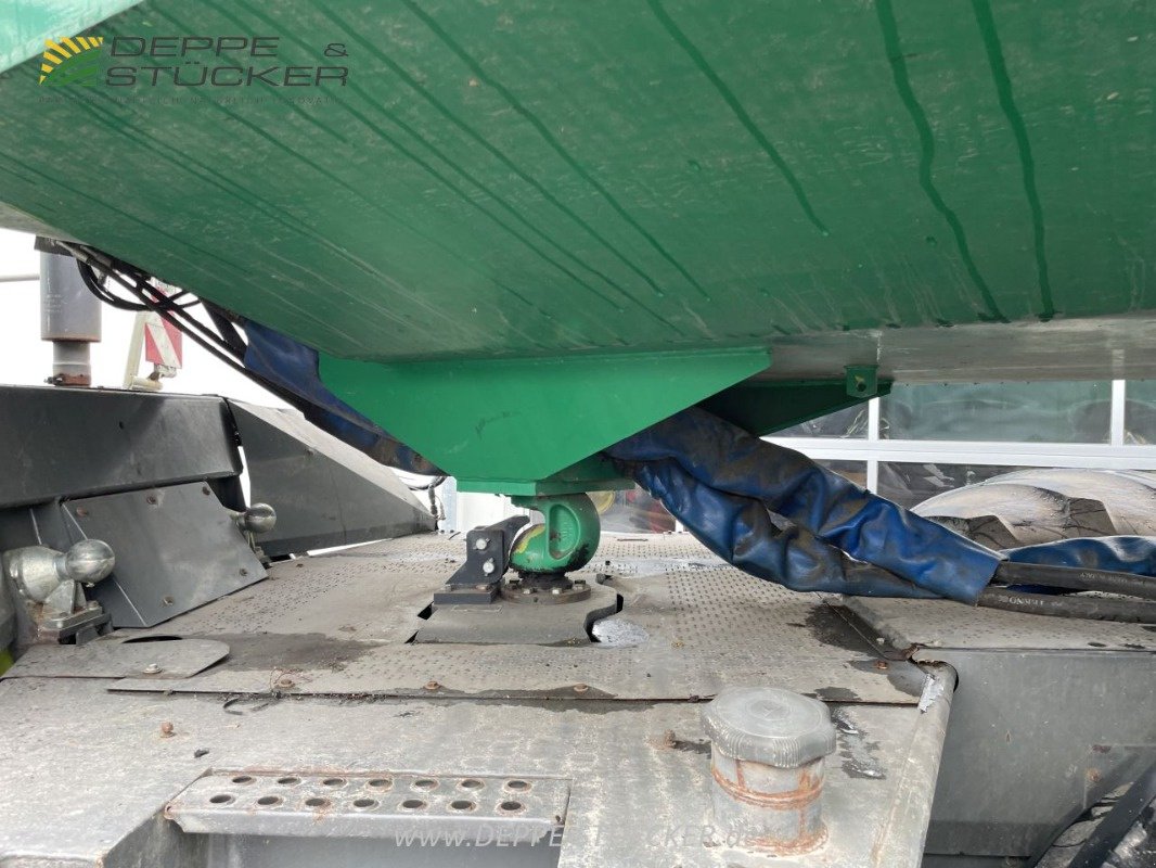 Geräteträger del tipo CLAAS Xerion 3800 Saddle Trac, Gebrauchtmaschine In Rietberg (Immagine 21)