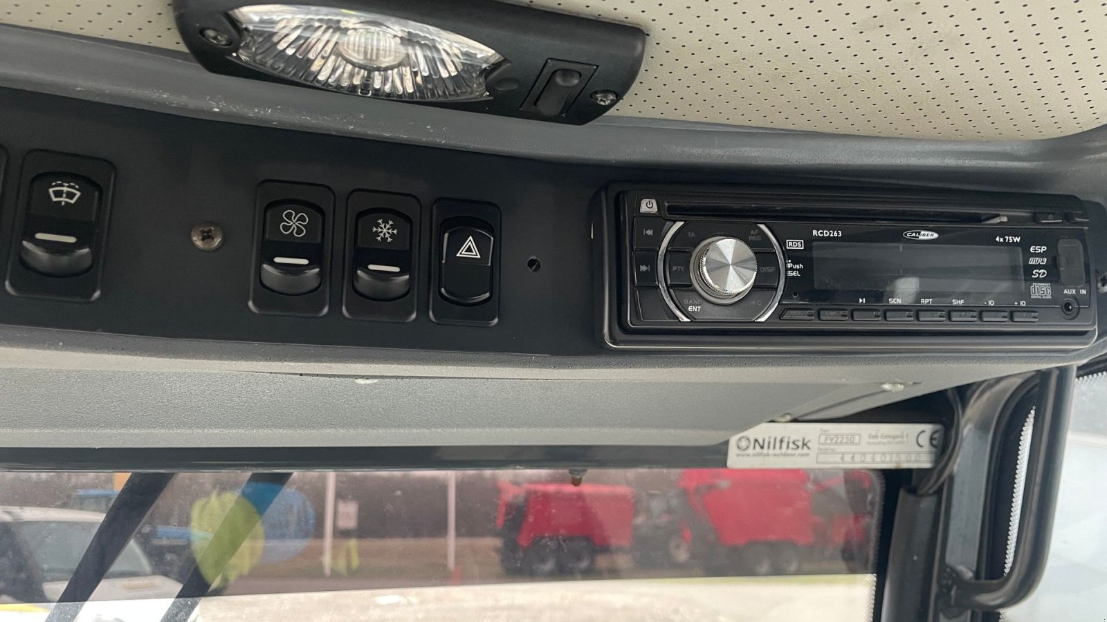 Geräteträger tipa Egholm 2250 Inkl. kost og saltspreder, Gebrauchtmaschine u Holstebro (Slika 9)