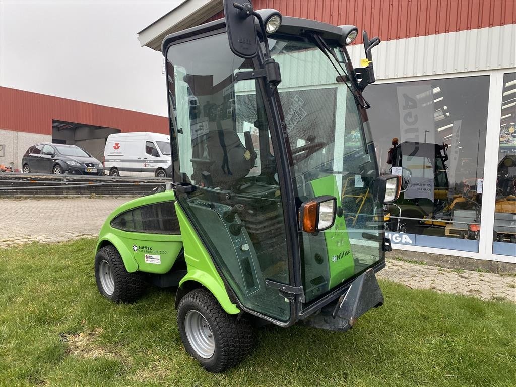 Geräteträger Türe ait Egholm 2250, Gebrauchtmaschine içinde Helsinge (resim 3)