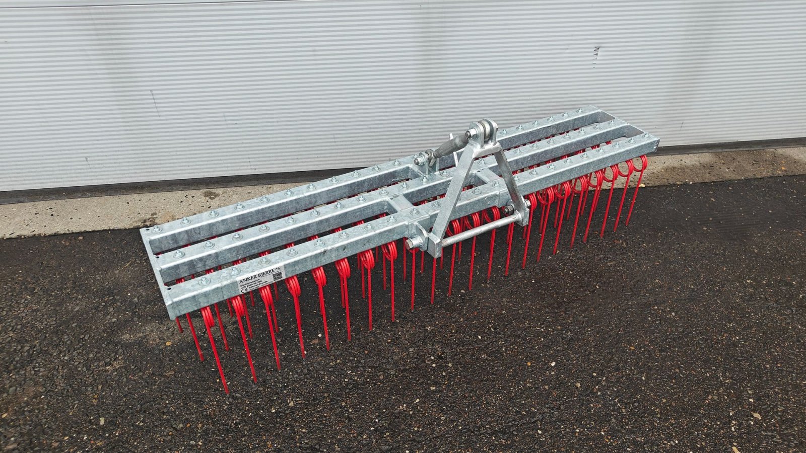 Geräteträger типа Egholm Anker Bjerre Riven 150cm 150cm gårdrive, 3-rækket, Gebrauchtmaschine в Holstebro (Фотография 5)