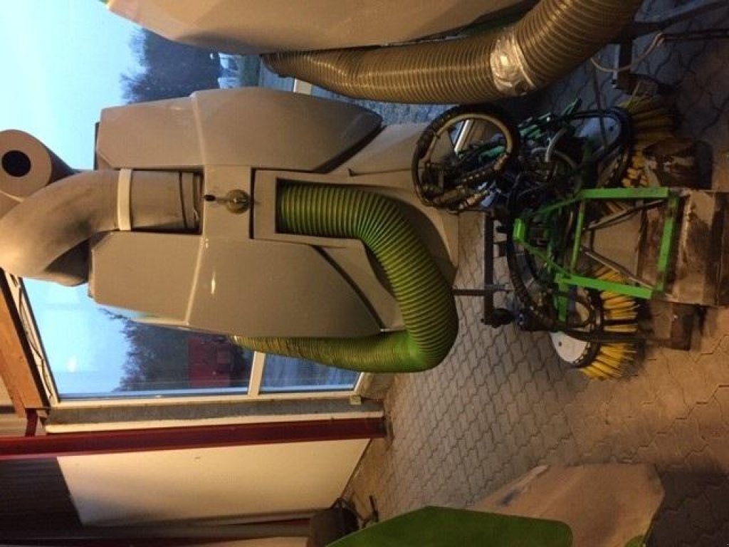 Geräteträger Türe ait Egholm Feje/sug-anlæg, Gebrauchtmaschine içinde Vejle (resim 1)