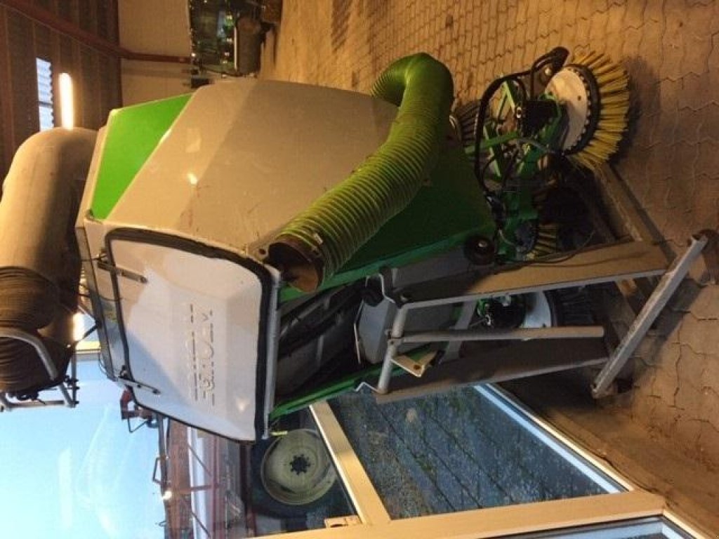 Geräteträger Türe ait Egholm Feje/sug-anlæg, Gebrauchtmaschine içinde Vejle (resim 2)