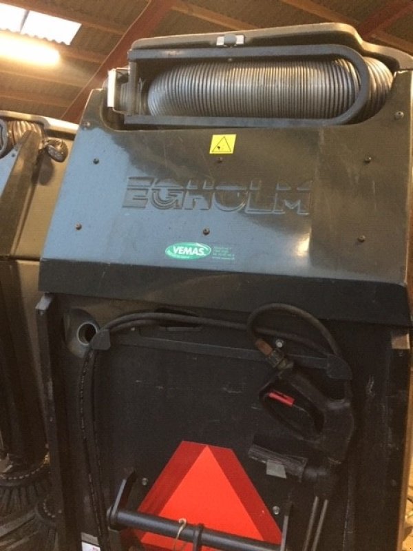 Geräteträger des Typs Egholm FEJE/SUGEANLÆG inkl. ekstern sugeslange og højtryksrenser, Gebrauchtmaschine in Vejle (Bild 4)