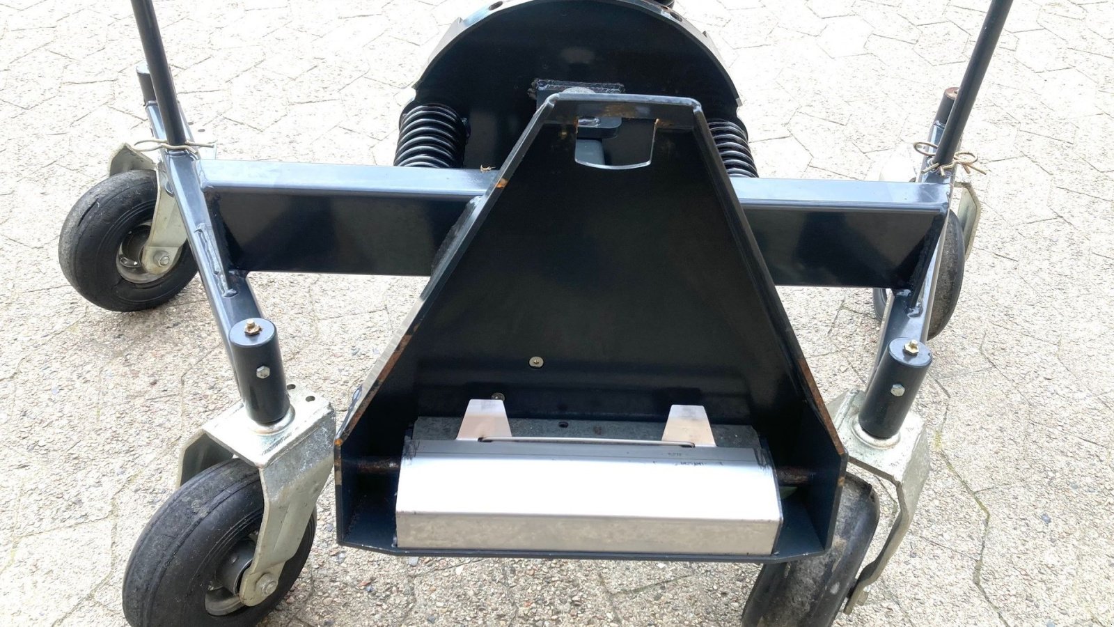 Geräteträger Türe ait Egholm Hækklipper, Gebrauchtmaschine içinde Tinglev (resim 6)