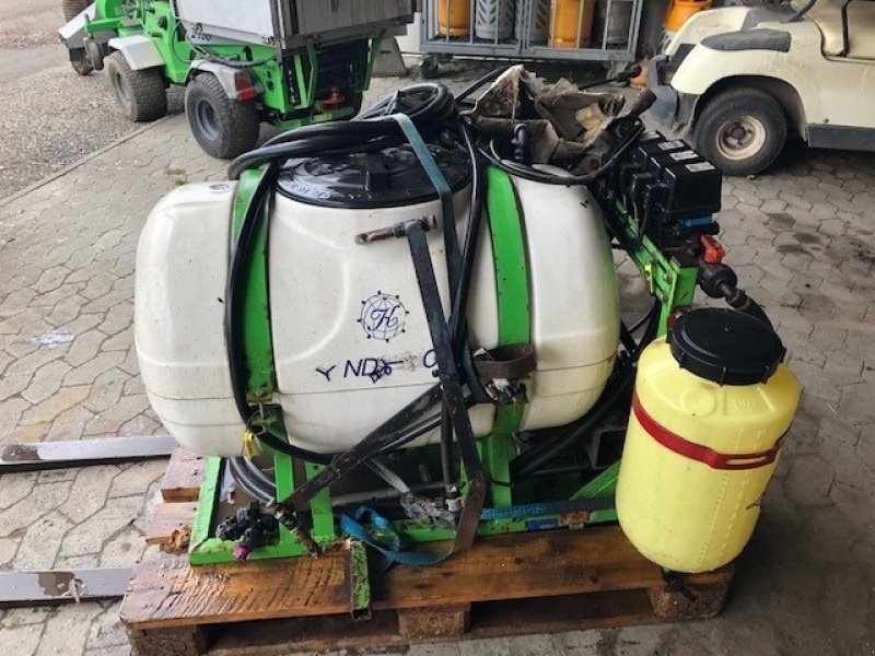 Geräteträger des Typs Egholm Saltvandsspreder Inkl Ekstern slange, Gebrauchtmaschine in Vejle (Bild 1)