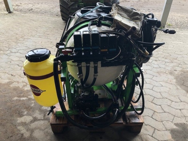 Geräteträger des Typs Egholm Saltvandsspreder Inkl Ekstern slange, Gebrauchtmaschine in Vejle (Bild 3)