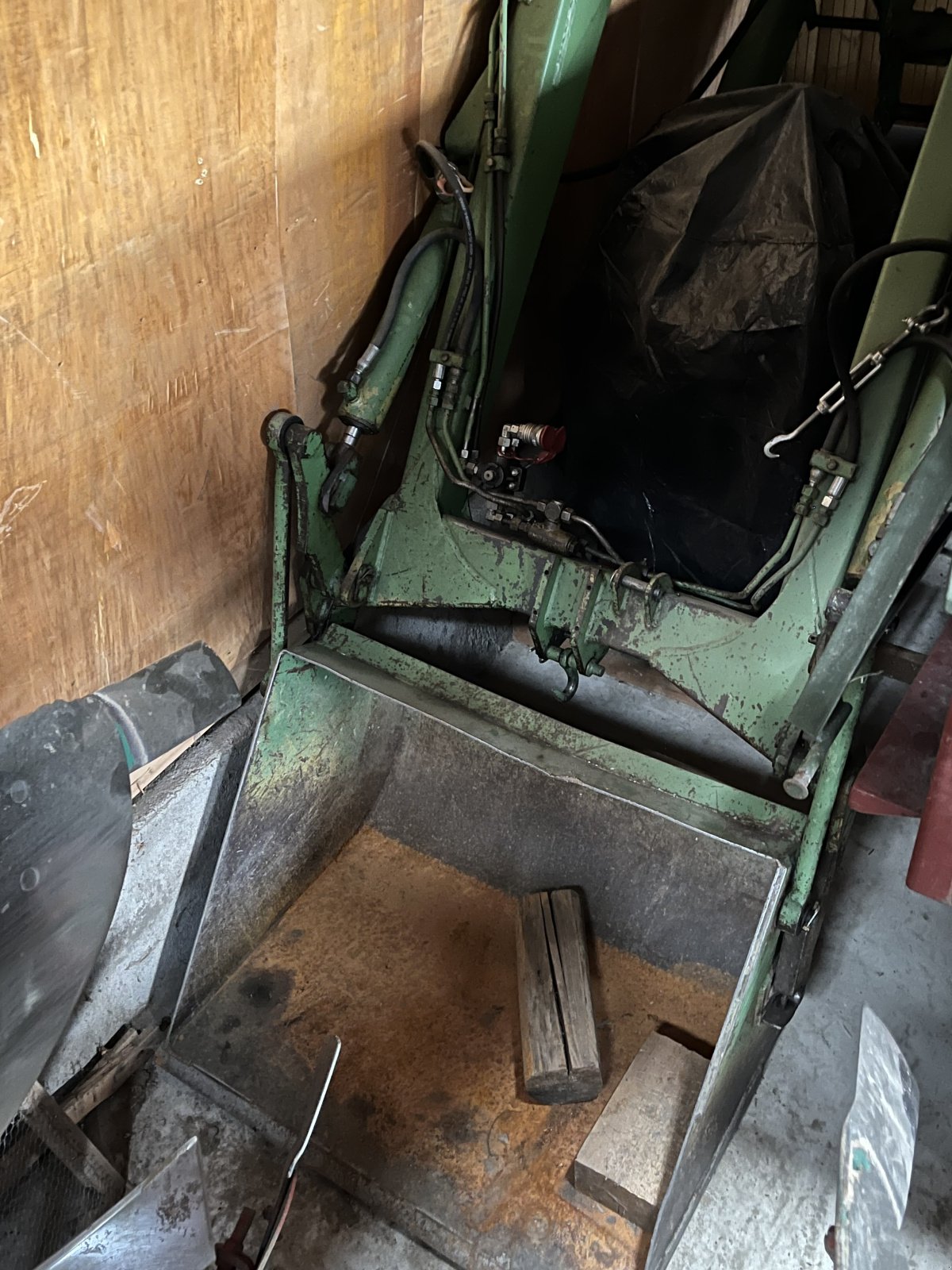 Geräteträger typu Fendt 275 GTF, Gebrauchtmaschine v 95659 Arzberg (Obrázek 3)