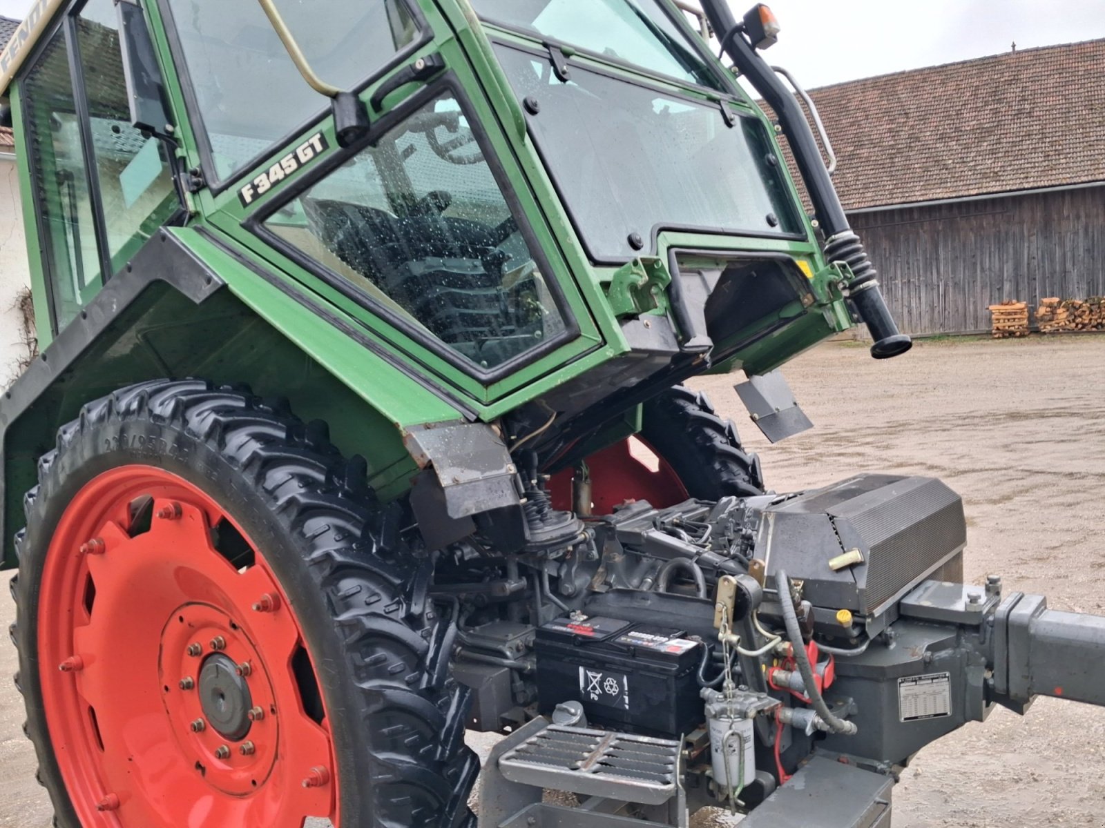 Geräteträger Türe ait Fendt 345 GT, Gebrauchtmaschine içinde Geiselhöring (resim 10)