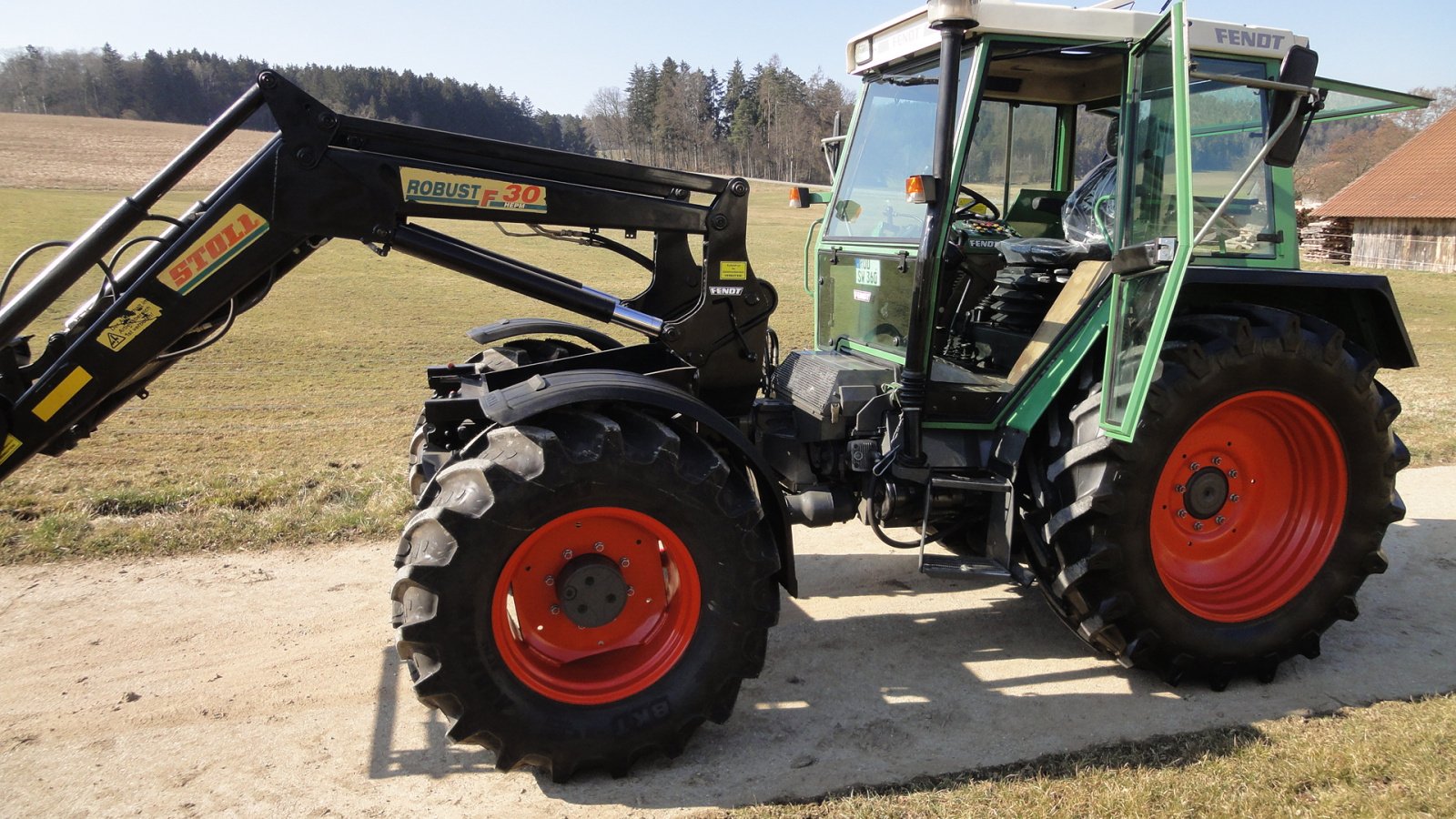 Geräteträger typu Fendt F 380 GTA, Gebrauchtmaschine v Michelsneukirchen (Obrázek 2)