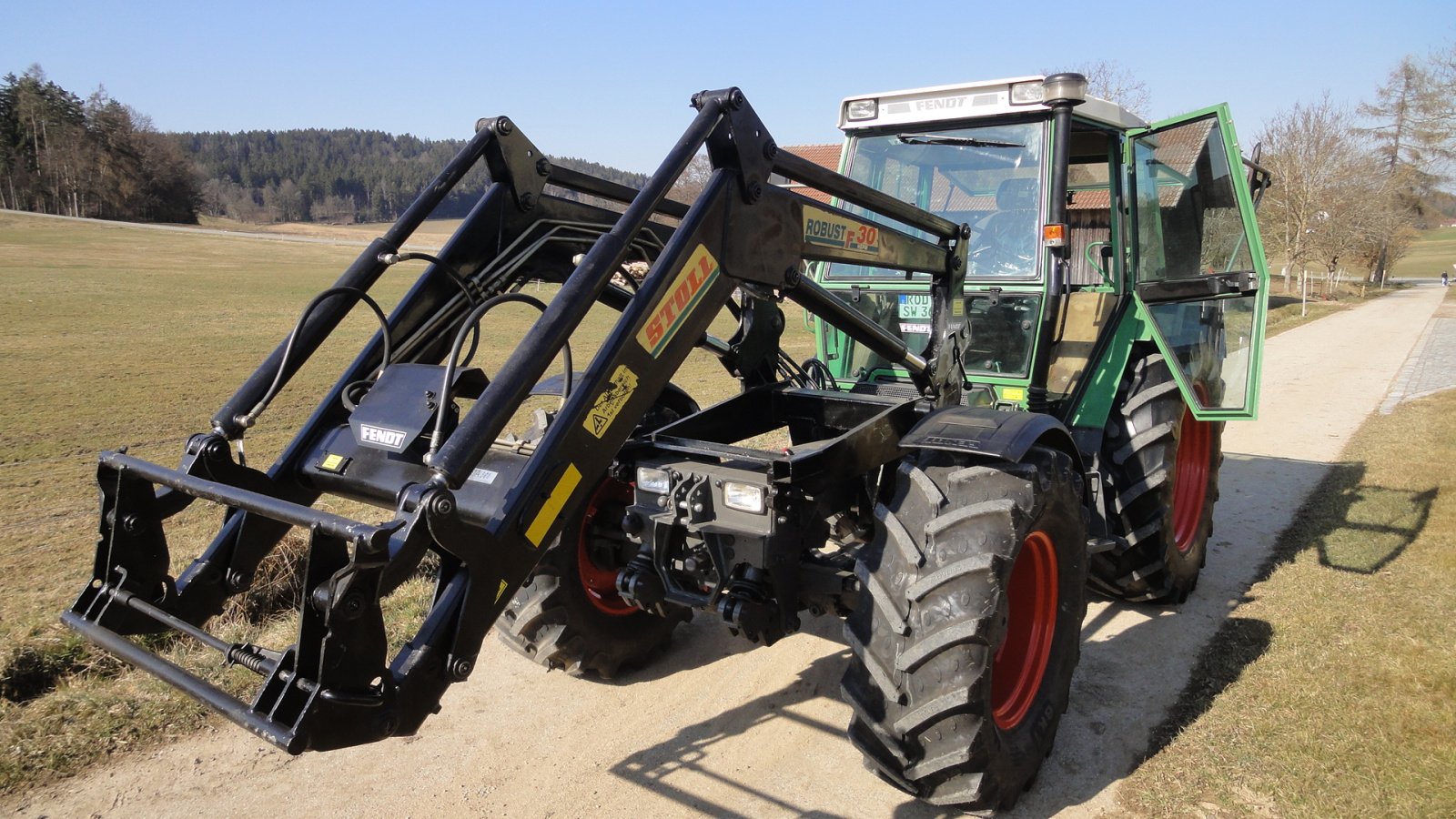 Geräteträger typu Fendt F 380 GTA, Gebrauchtmaschine v Michelsneukirchen (Obrázek 3)
