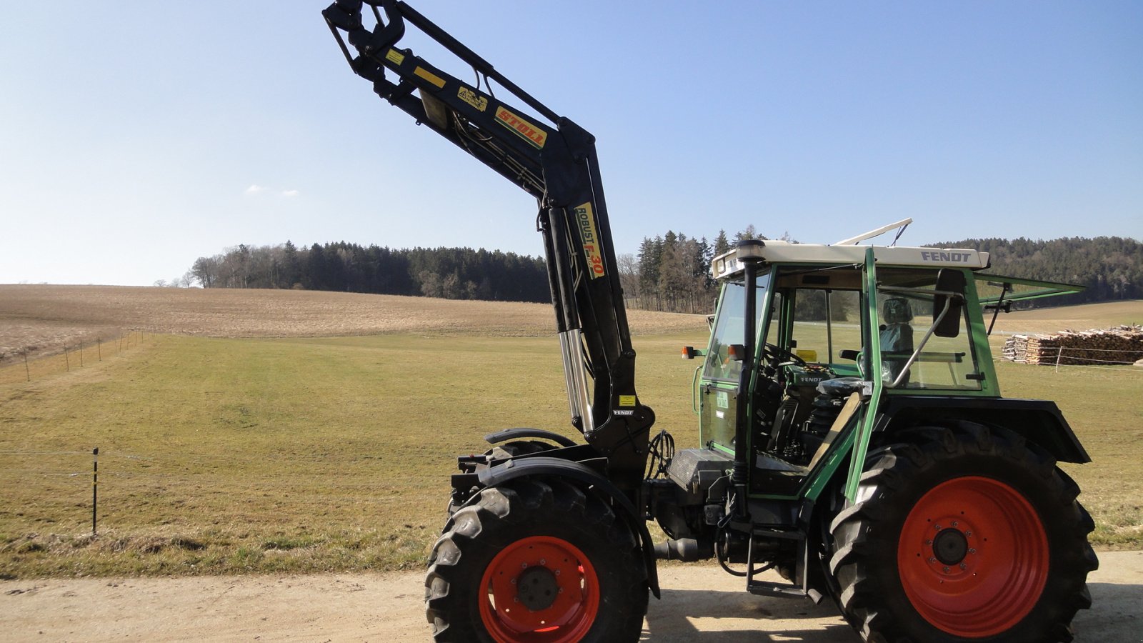 Geräteträger typu Fendt F 380 GTA, Gebrauchtmaschine v Michelsneukirchen (Obrázek 1)