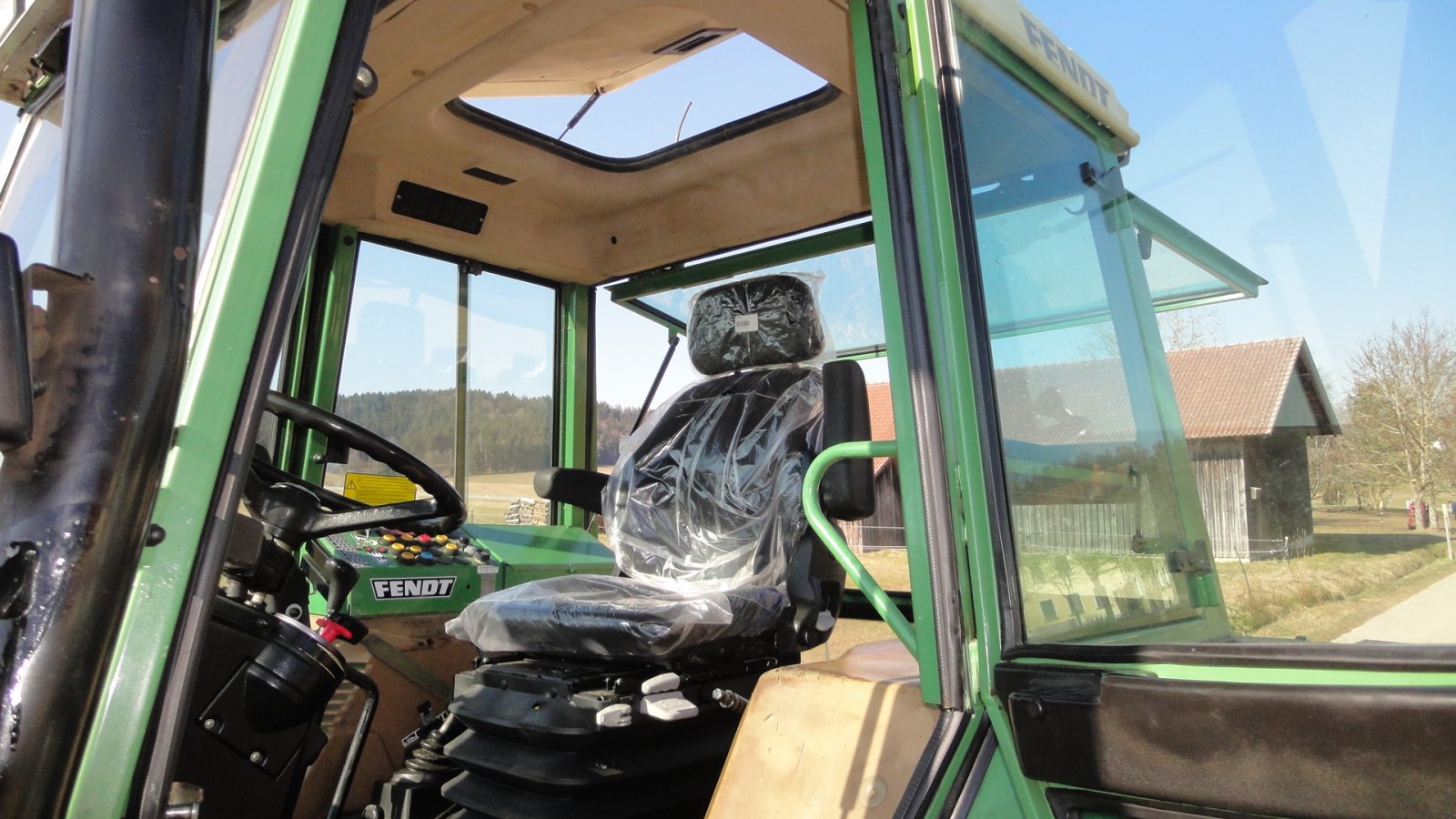 Geräteträger typu Fendt F 380 GTA, Gebrauchtmaschine v Michelsneukirchen (Obrázek 16)