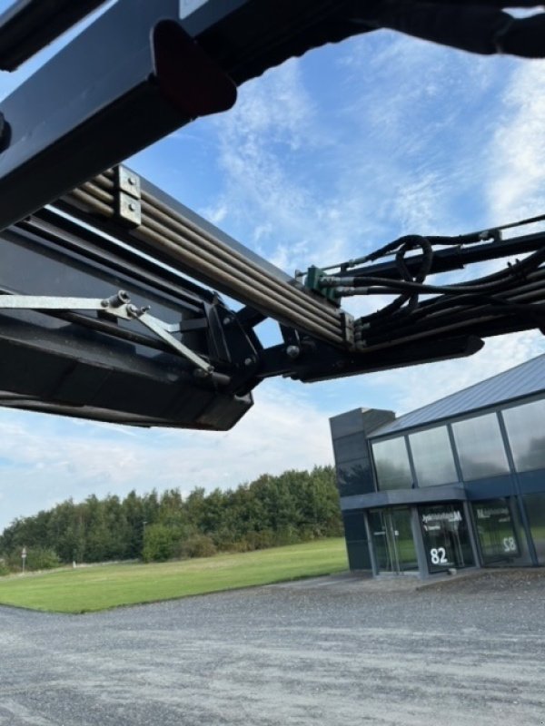 Geräteträger typu Feng Shou DF-304 G2 Frontlæsser m/Joystick, Gebrauchtmaschine w Herning (Zdjęcie 12)