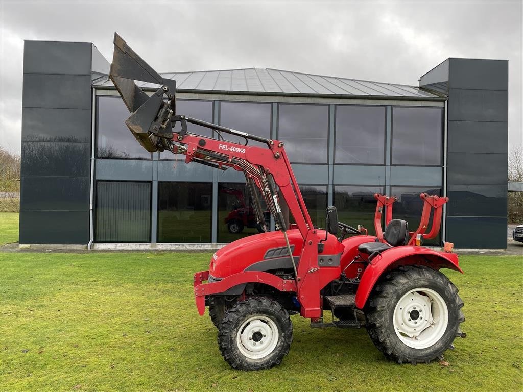 Geräteträger tipa Feng Shou DF-404 m/Frontlæsser, Gebrauchtmaschine u Herning (Slika 2)