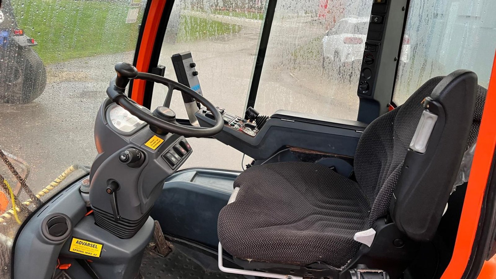 Geräteträger Türe ait Holder C250 212 m. Nesbo Kost, Gebrauchtmaschine içinde Borre (resim 4)