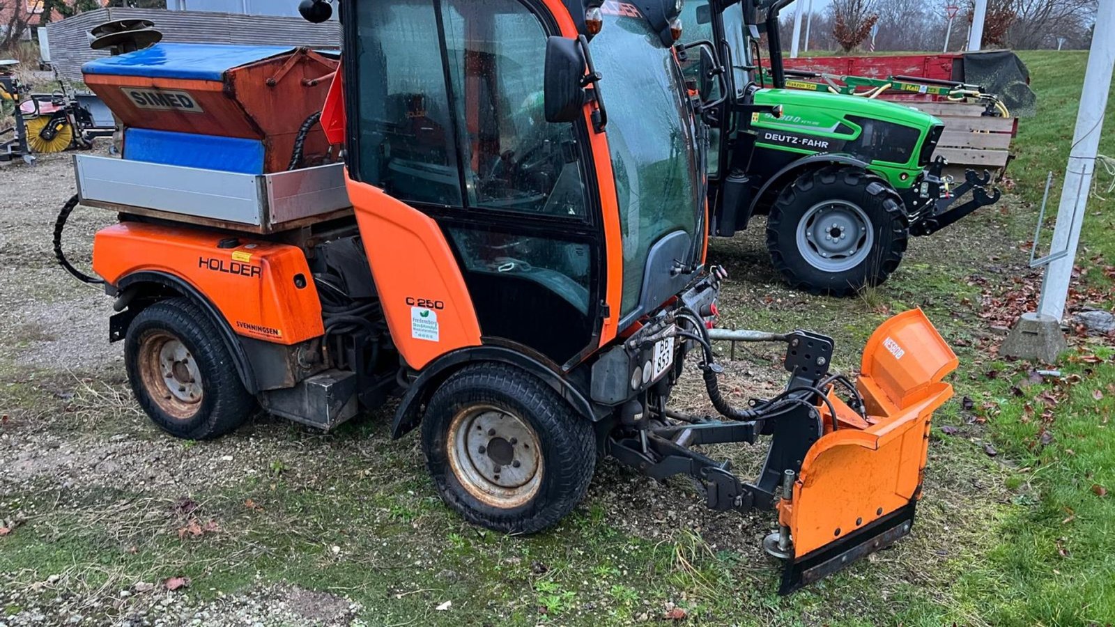 Geräteträger del tipo Holder C250 212 m. Nesbo V-sneplov, Gebrauchtmaschine en Borre (Imagen 1)