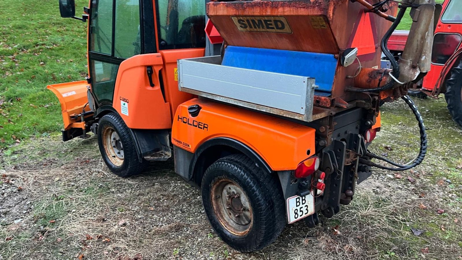 Geräteträger del tipo Holder C250 212 m. Nesbo V-sneplov, Gebrauchtmaschine en Borre (Imagen 3)