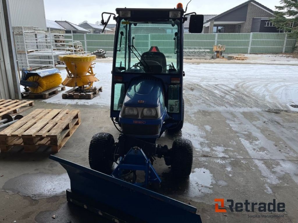 Geräteträger des Typs Iseki TX G23 ISEKI TXG23 TRAKTOR MED SNEPLOV, SALTSPREDER OG HYDRAULISK KOST, Gebrauchtmaschine in Rødovre (Bild 3)