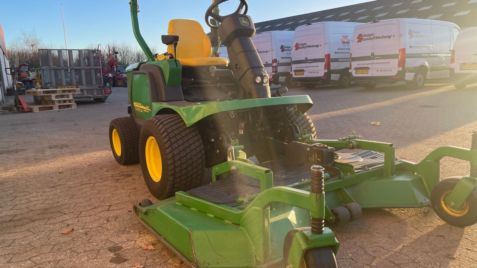 Geräteträger of the type John Deere 1565, Gebrauchtmaschine in Helsinge (Picture 5)