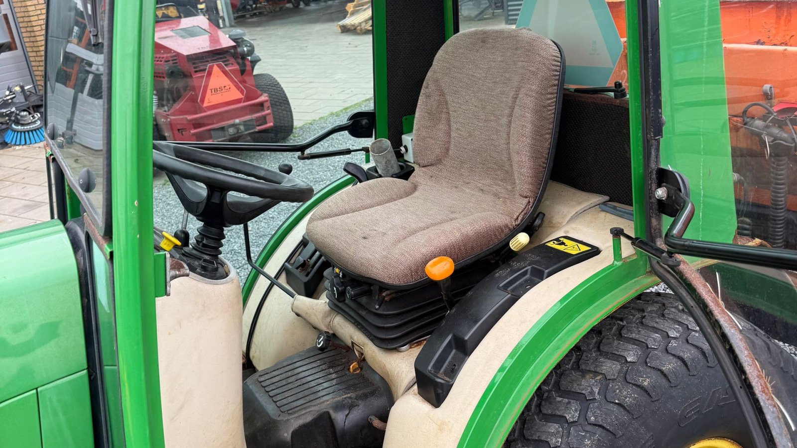 Geräteträger typu John Deere 2027R 2027r, Gebrauchtmaschine v Brørup (Obrázek 13)