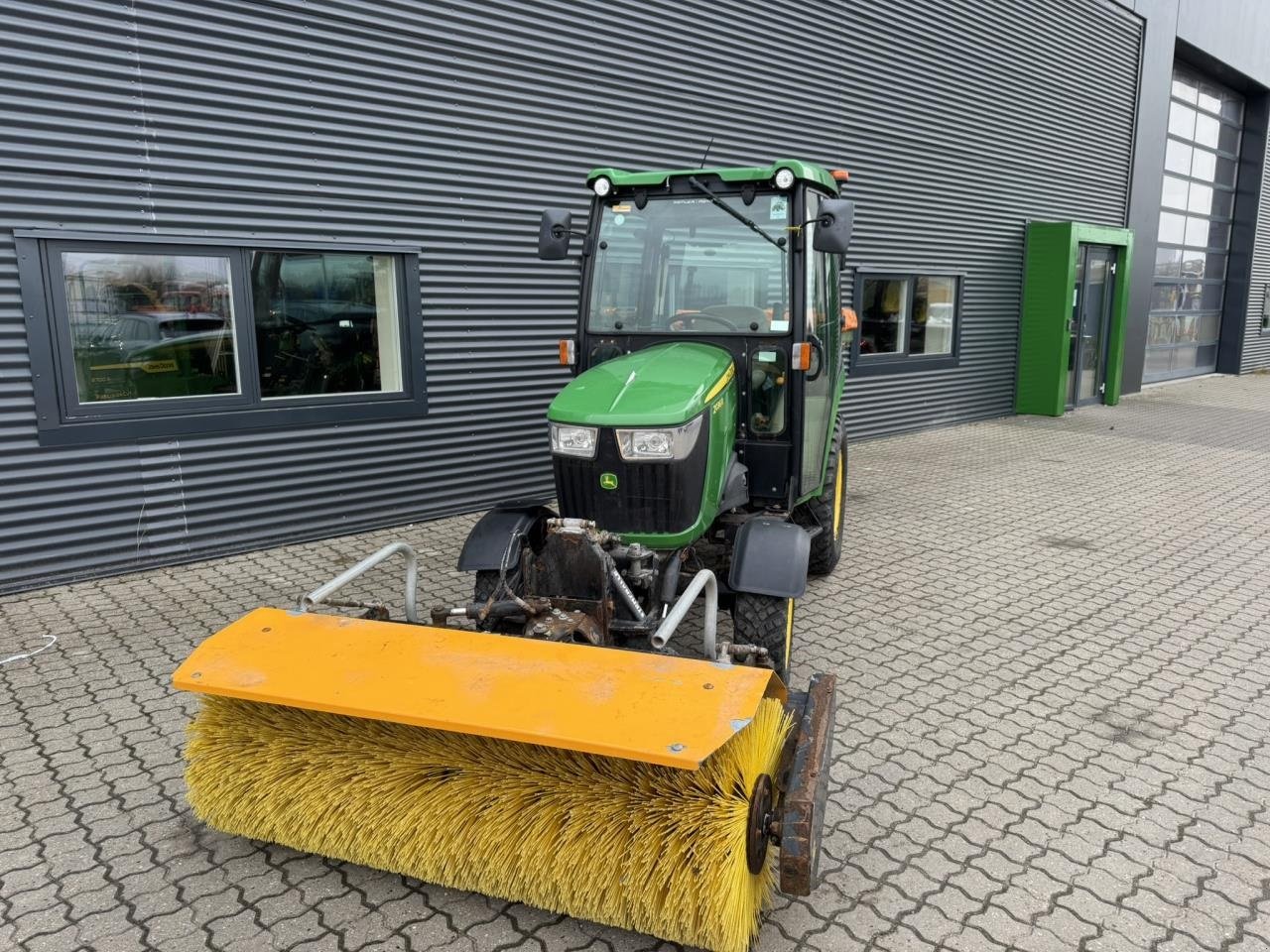 Geräteträger от тип John Deere 2036R, Gebrauchtmaschine в Saksøbing (Снимка 2)