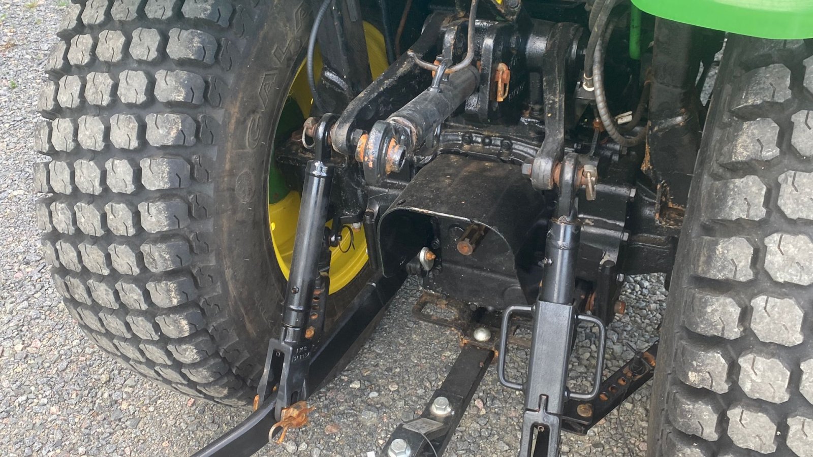 Geräteträger Türe ait John Deere 3033 R, Gebrauchtmaschine içinde Roskilde (resim 5)