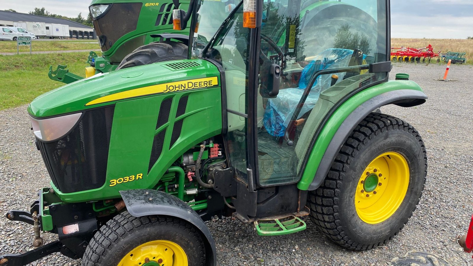 Geräteträger tipa John Deere 3033 R, Gebrauchtmaschine u Roskilde (Slika 1)