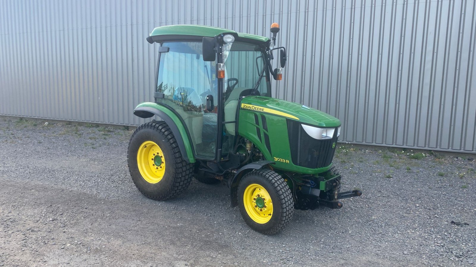 Geräteträger tipa John Deere 3033 R, Gebrauchtmaschine u Roskilde (Slika 2)