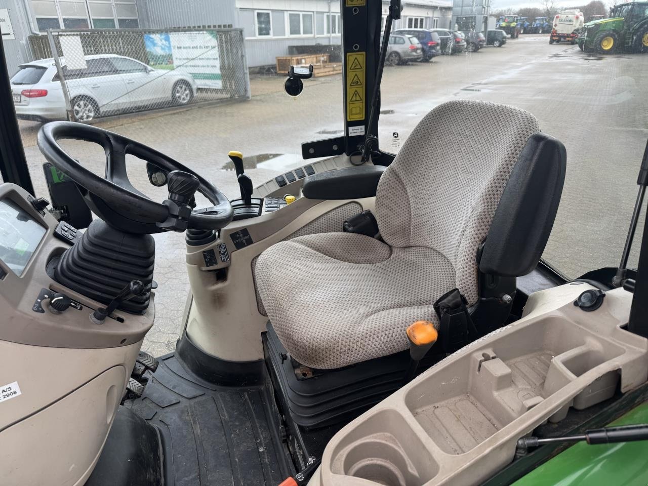 Geräteträger del tipo John Deere 3045R, Gebrauchtmaschine en Bramming (Imagen 4)