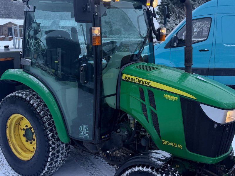 Geräteträger typu John Deere 3045R, Gebrauchtmaschine v Brørup (Obrázek 1)