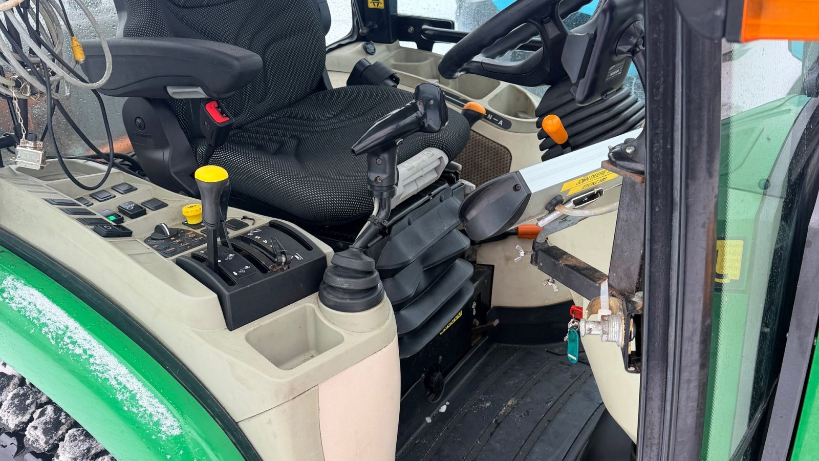 Geräteträger del tipo John Deere 3045R, Gebrauchtmaschine en Brørup (Imagen 19)