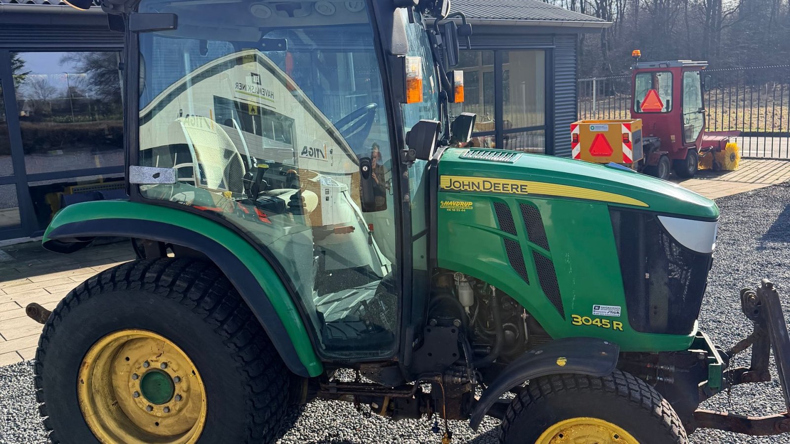 Geräteträger typu John Deere 3045R, Gebrauchtmaschine v Brørup (Obrázek 4)
